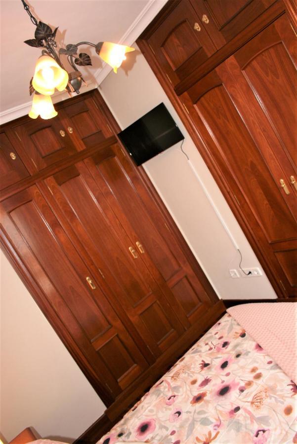 El Fuste Appartement Oviedo Buitenkant foto