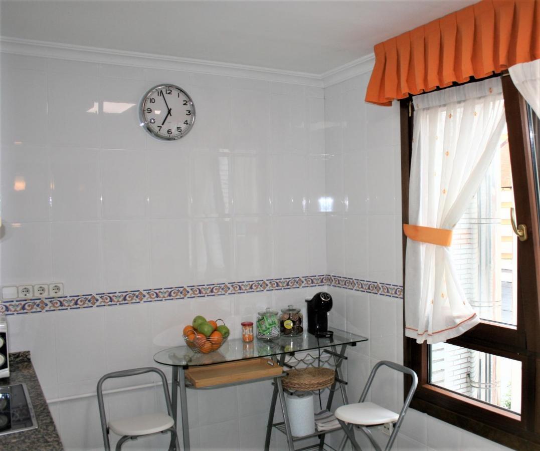 El Fuste Appartement Oviedo Buitenkant foto